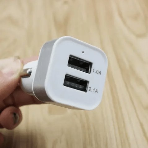 USB Dual Car Charger Adapter 5V 2.1A - Image 3