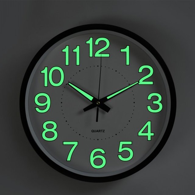 Wall Clock -Glow In The Dark Silent Quartz - 25cm - Image 2